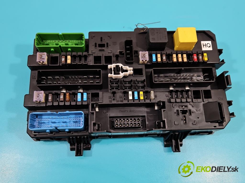 Opel Zafira B 2005-2014 1.9 CDTI 120 hp manual 88 kW 1910 cm3 5- skříňka pojistková 13220831 (Pojistkové skříňky)