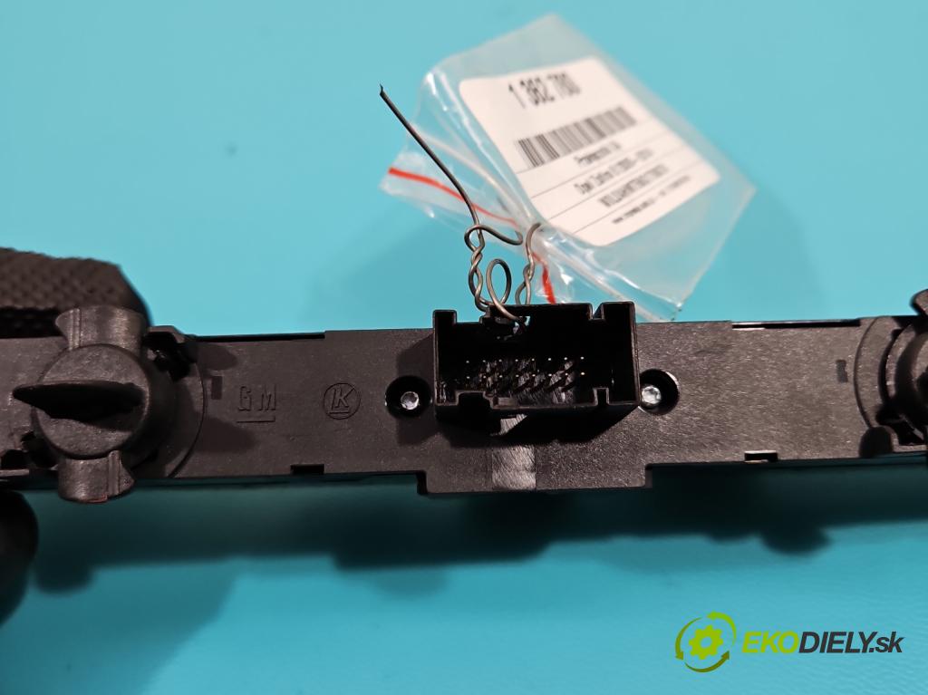 Opel Zafira B 2005-2014 1.9 CDTI 120 hp manual 88 kW 1910 cm3 5- Přepínač 13100105