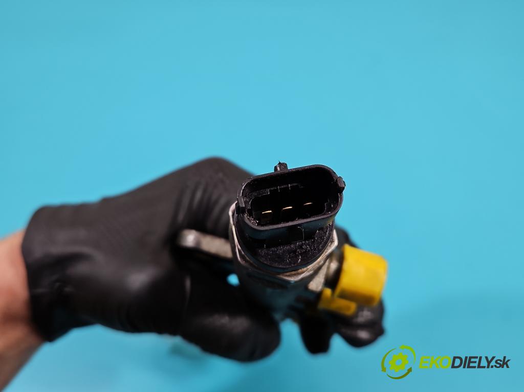 Opel Zafira B 2005-2014 1.9 CDTI 120 HP manual 88 kW 1910 cm3 5- lišta vstrekovacia 0445214056 (Vstrekovacie lišty)