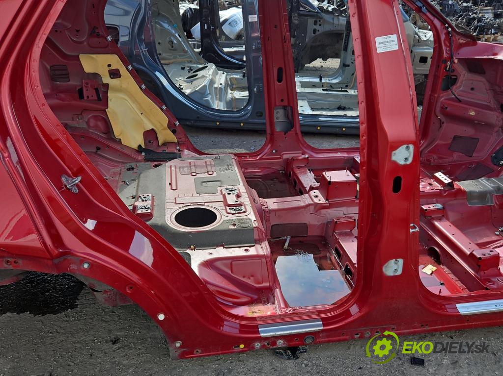 Land rover Discovery Sport 2014-2019 L550 2.0 T 241KM automatic 177 kW 1999 cm3 5- práh pravý  (Ostatní)