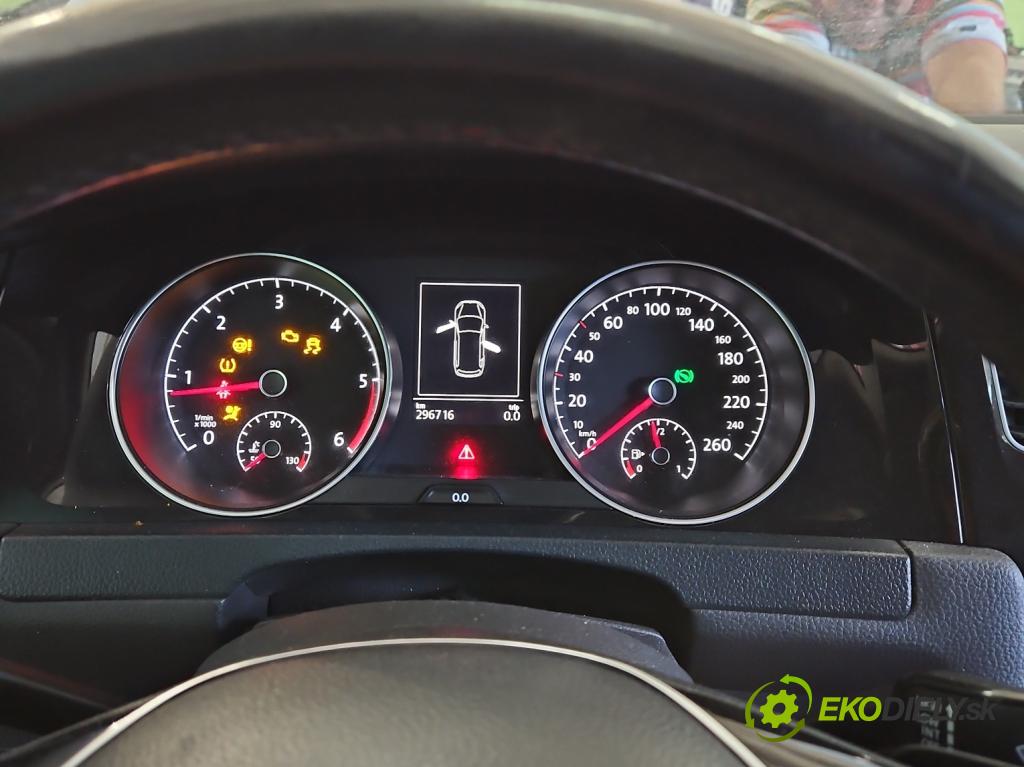 Vw Golf VII 2012-2020 1.6 tdi 105 HP automatic 77 kW 1598 cm3 5- prístrojovka/ budíky 5G0920861A (Prístrojové dosky, displeje)