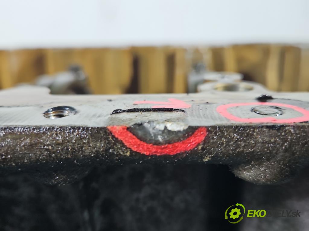 Mercedes GLA X156 2013-2019 1.6 T 156 hp automatic 115 kW 1595 cm3 5- Blok motoru 270910 (Blok motoru)