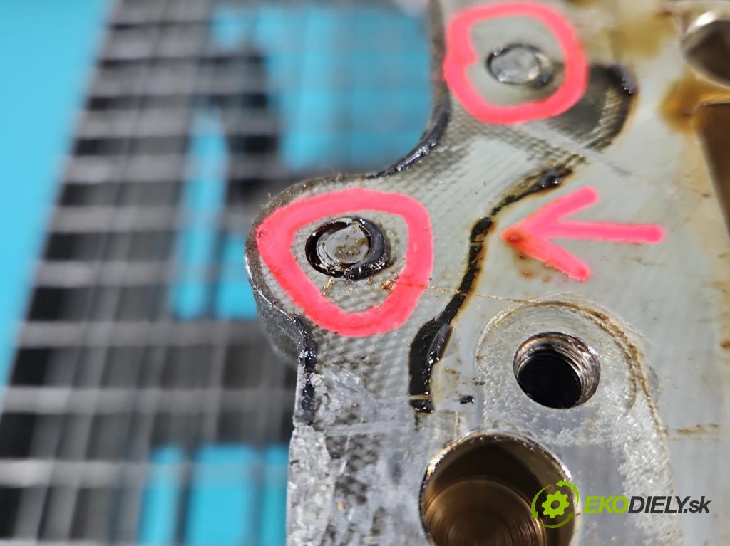 Mercedes GLA X156 2013-2019 1.6 T 156 hp automatic 115 kW 1595 cm3 5- Blok motoru 270910 (Blok motoru)