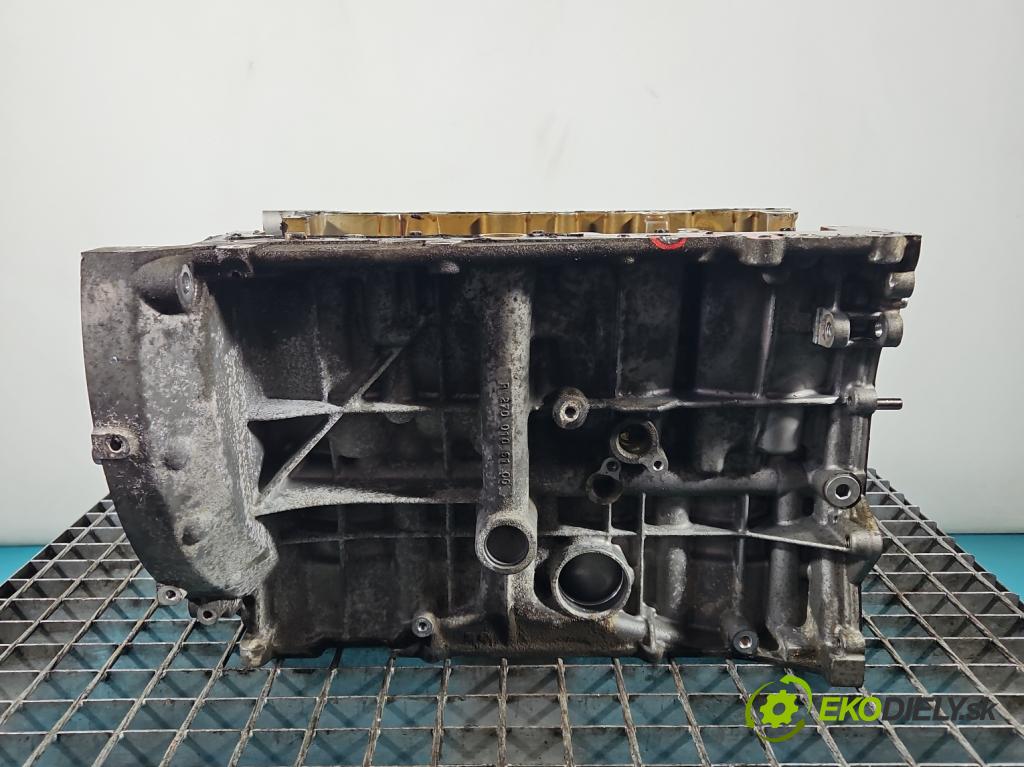 Mercedes GLA X156 2013-2019 1.6 T 156 hp automatic 115 kW 1595 cm3 5- Blok motoru 270910 (Blok motoru)