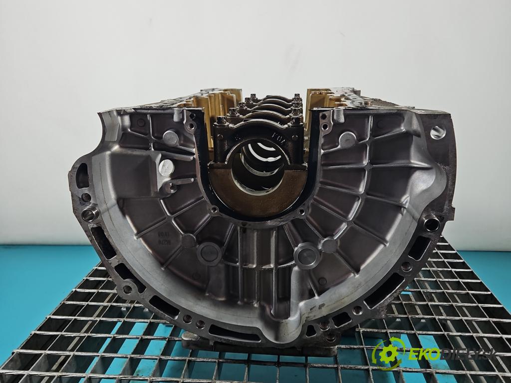 Mercedes GLA X156 2013-2019 1.6 T 156 hp automatic 115 kW 1595 cm3 5- Blok motoru 270910 (Blok motoru)