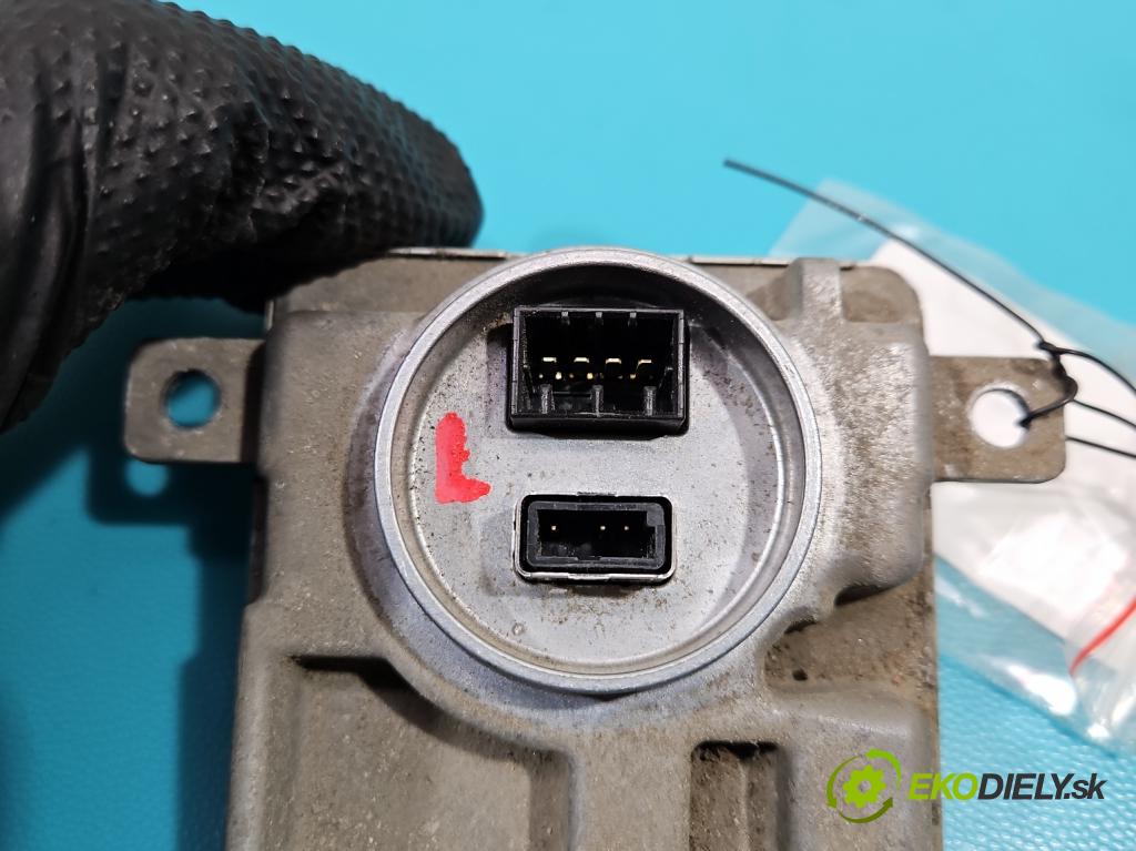 Vw Golf VII 2012-2020 1.6 tdi 105 HP automatic 77 kW 1598 cm3 5- střídač: xenon 8K0941597E (Riadiace jednotky xenónu)