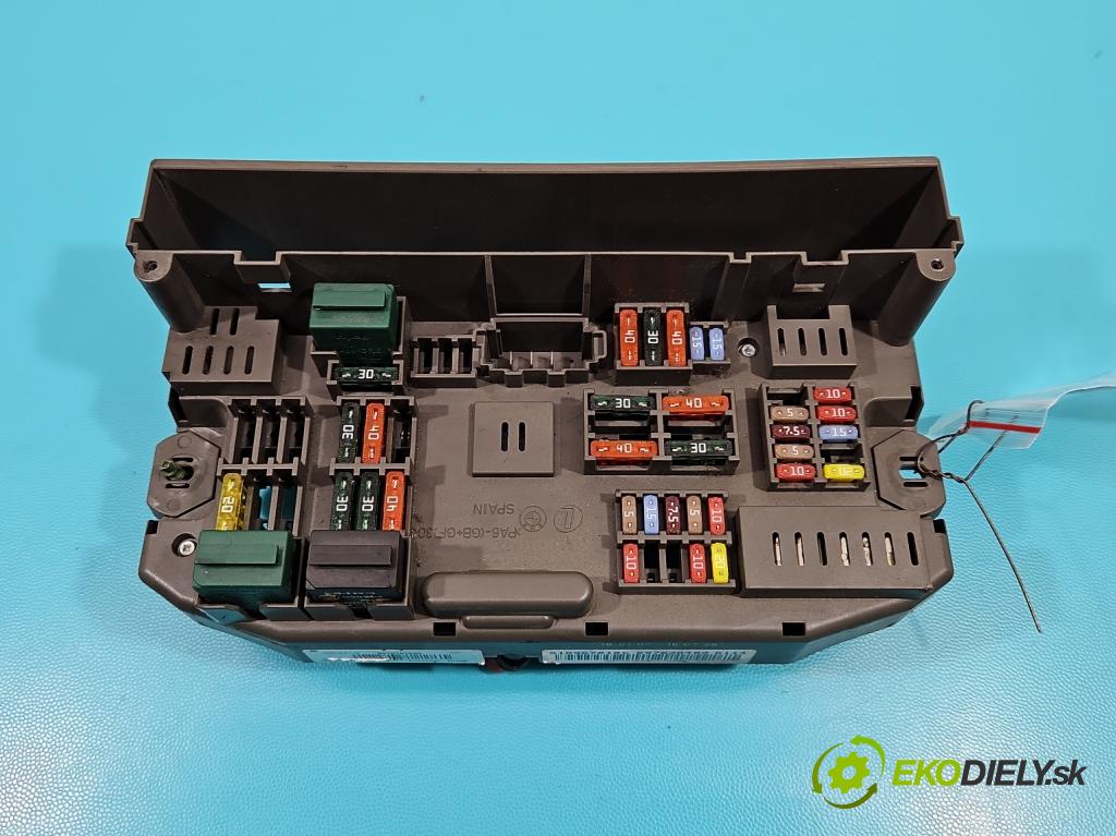 Bmw X5 E70 2006-2013 3.0d 235 hp automatic 173 kW 2993 cm3 5- skříňka pojistková 6976384 (Pojistkové skříňky)