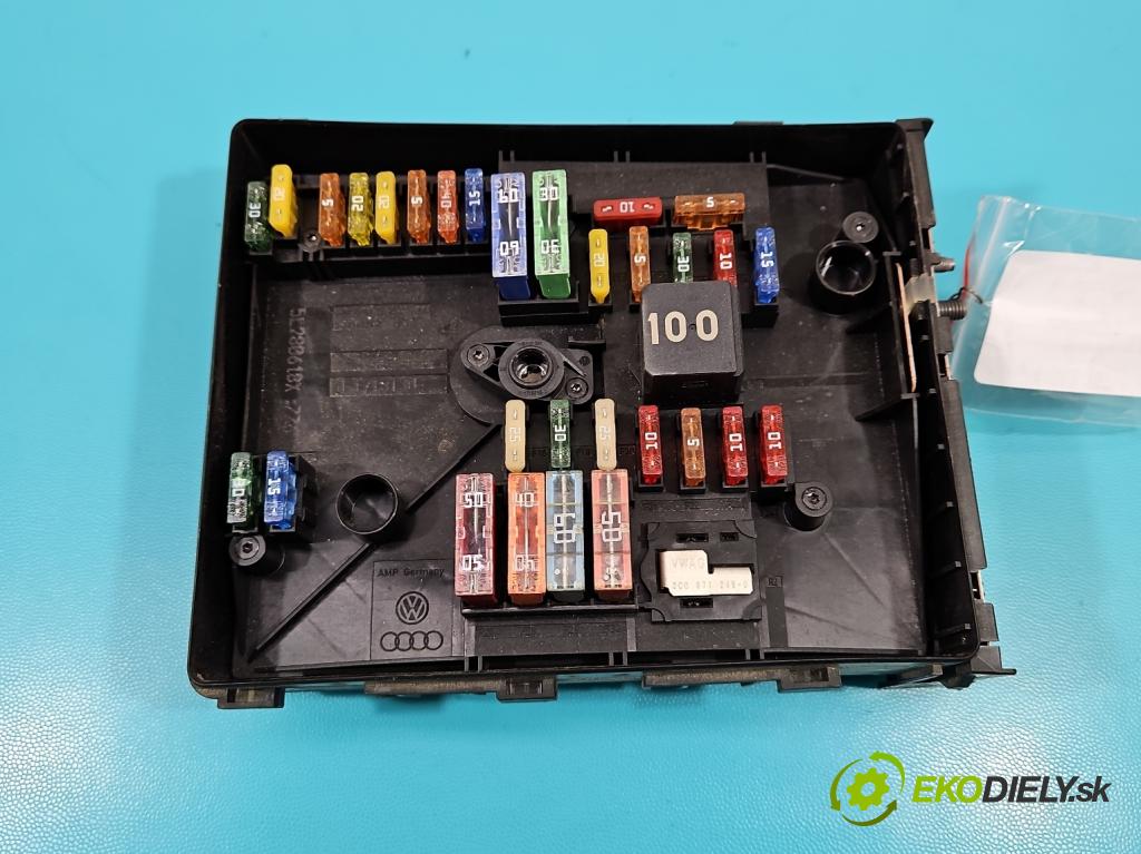 Vw Caddy III 2K 2003-2020 2.0 tdi 102 hp manual 75 kW 1968 cm3 5- skříňka pojistková 1K0937629C (Pojistkové skříňky)