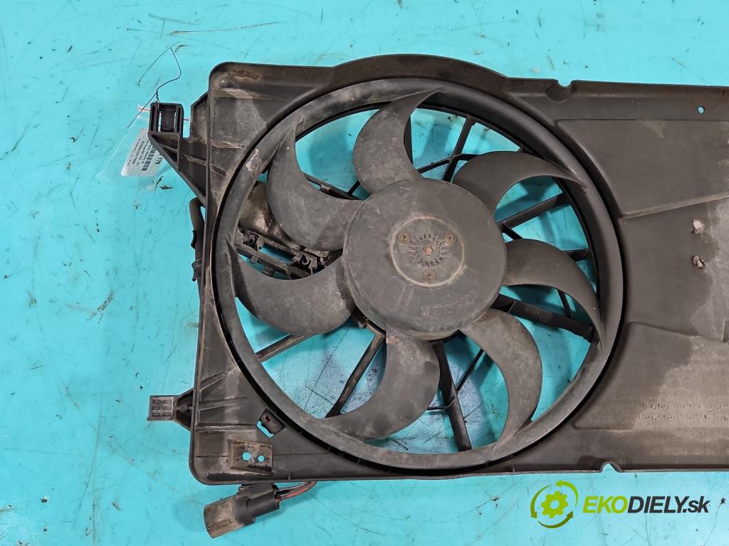 Ford Focus Mk2 2004-2011 1.8 TDCI 116 HP manual 85 kW 1753 cm3 5- Ventilátor chladiča 3136613305