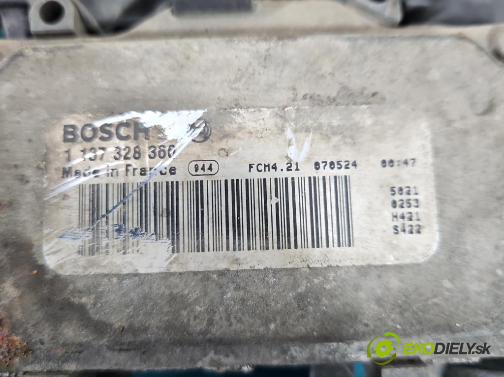 Ford Focus Mk2 2004-2011 1.8 TDCI 116 HP manual 85 kW 1753 cm3 5- Ventilátor chladiča 3136613305