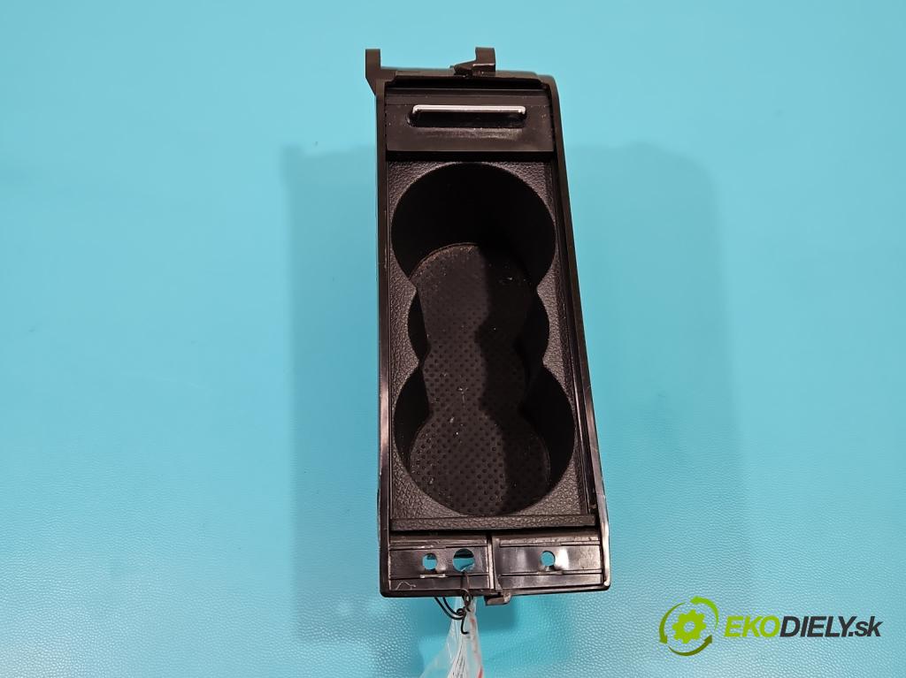 Skoda Superb II 2008-2015 2.0 TDI 140 HP manual 103 kW 1968 cm3 4- Rukojeť: na nápoje: 3T0862531 (Úchyty, držiaky na nápoje)