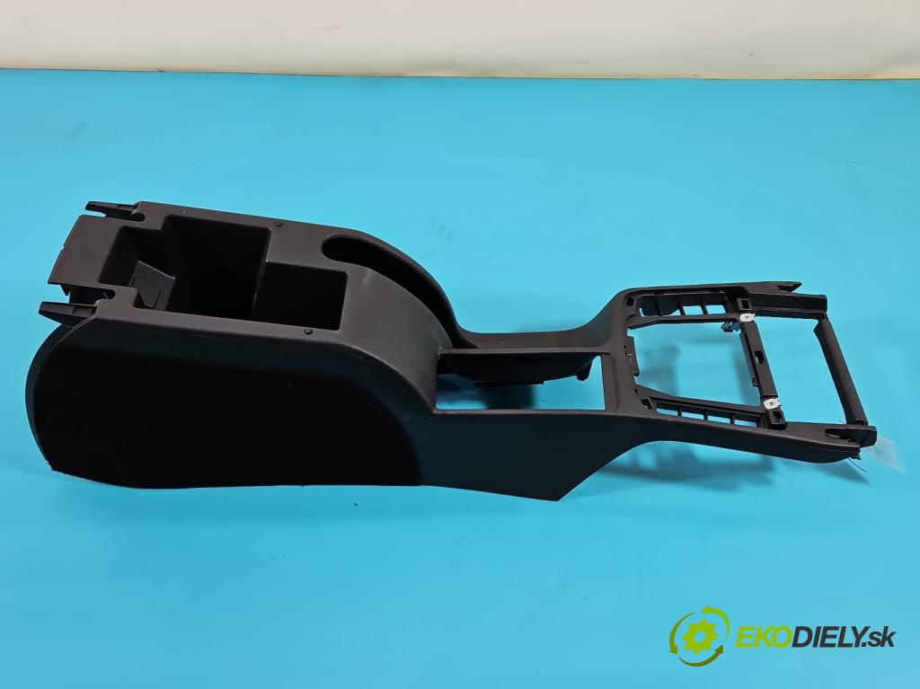 Skoda Superb II 2008-2015 2.0 TDI 140 HP manual 103 kW 1968 cm3 4- operadlo 3T0863241D (Lakťové opierky)