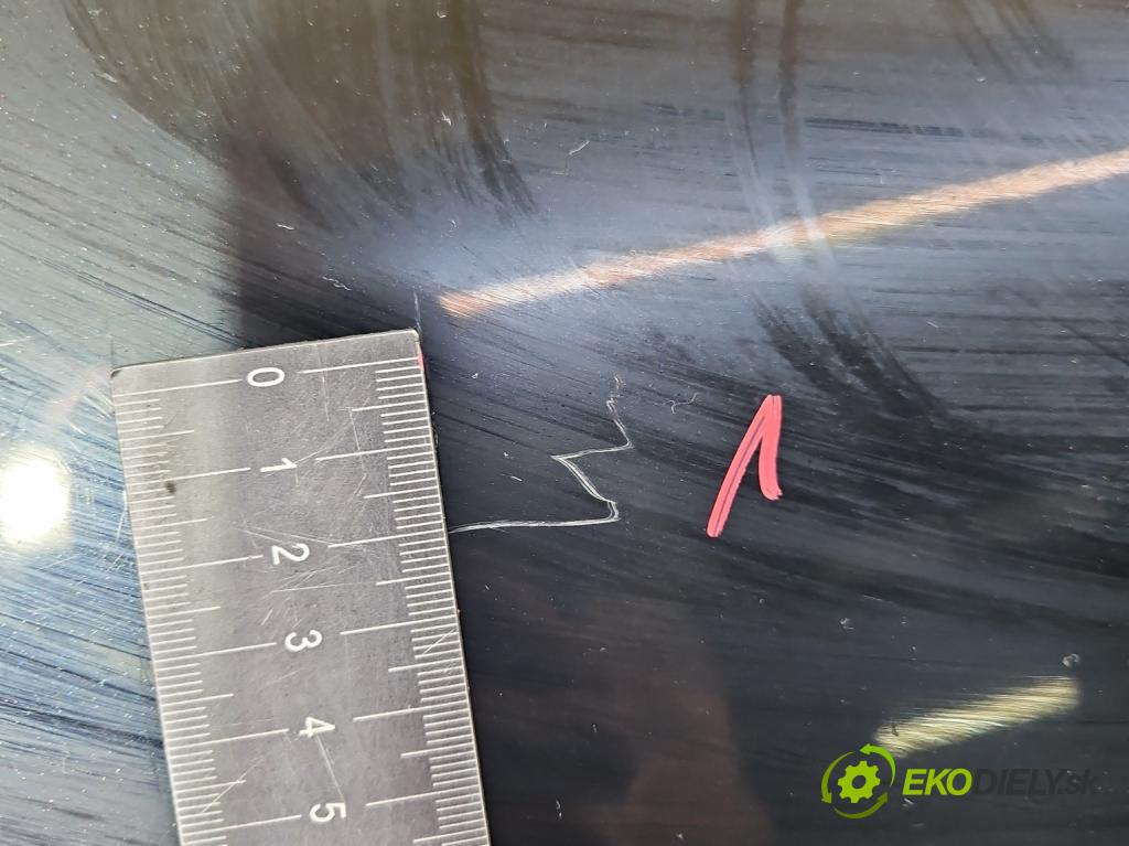 Renault Fluence 1.6 16V 114 hp manual 84 kW 1598 cm3 4- zadní kufrové dveře  (Zadní kapoty)