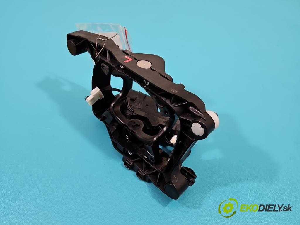 Vw Golf VII 2012-2020 1.6 tdi 105 hp automatic 77 kW 1598 cm3 5- motorek 90024604