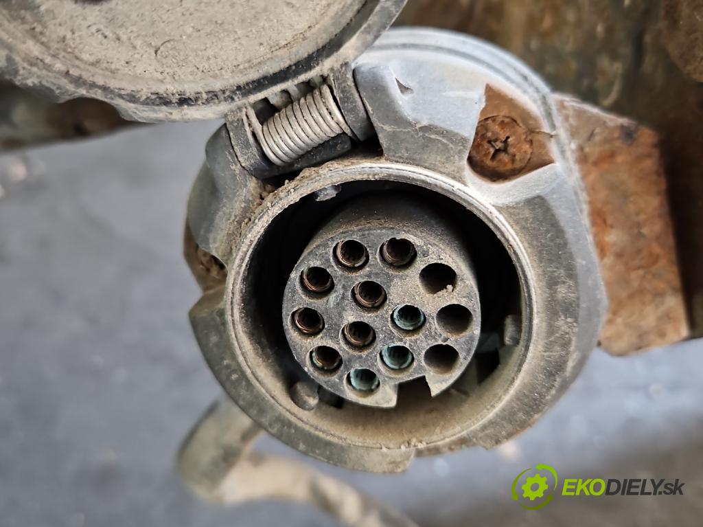 Vw Polo III 6N 1994-2001 1.4 tdi 75 hp manual 55 kW 1422 cm3 5- oko tažné  (Tažná zařízení)