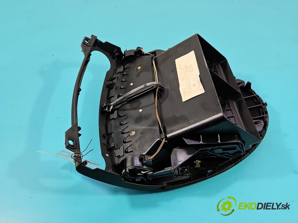 Mercedes E W211 2002-2009 1.8 kompressor 163 HP automatic 120 kW 1796 cm3 4- Mřížka: kúrenia stredová A2118301854 (Mriežky kúrenia (fukáre))