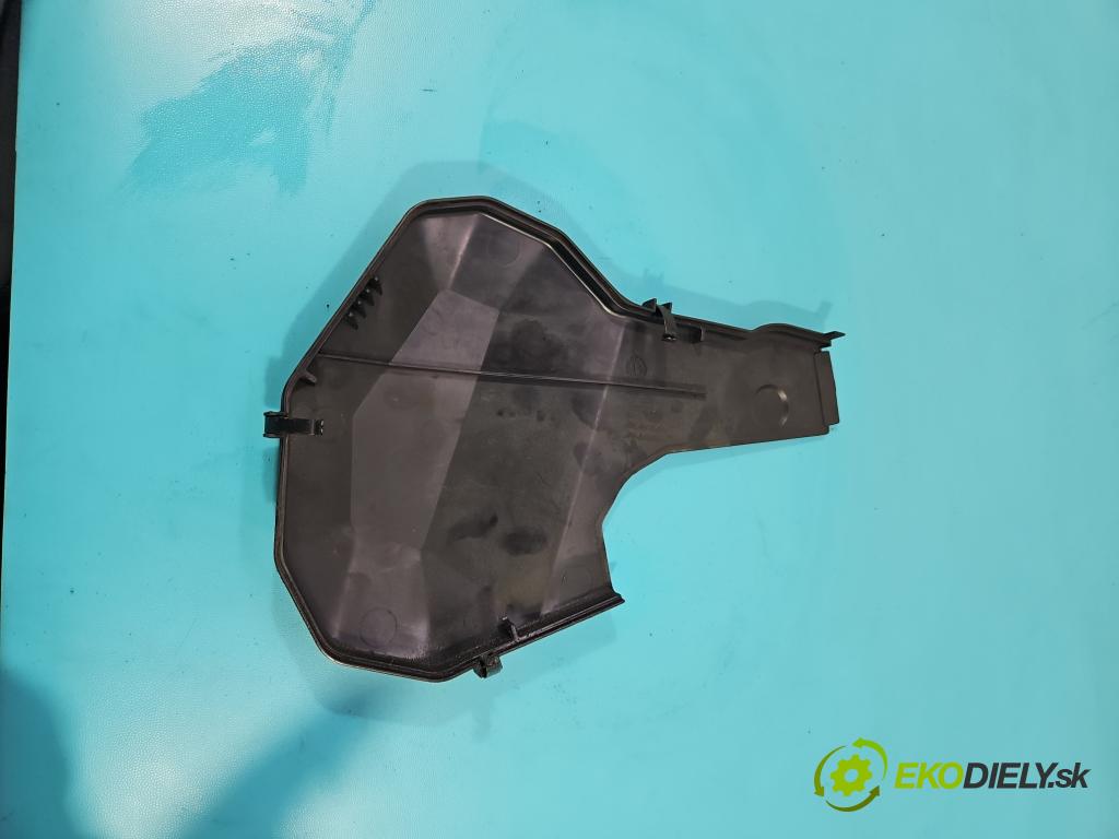 Audi A6 C5 1997-2004 2.4 V6 165 hp automatic 121 kW 2393 cm3 4- obal vačkový 078109123N (Kryty motora)