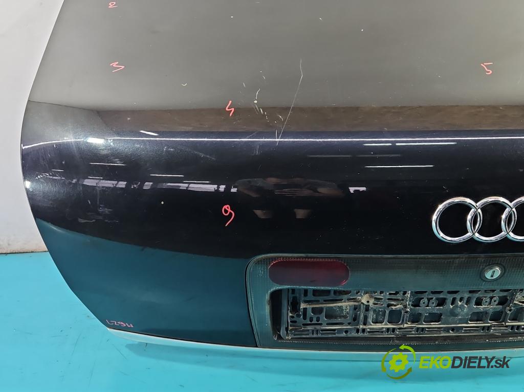 Audi A6 C5 1997-2004 2.4 V6 165 hp automatic 121 kW 2393 cm3 4- zadní kufrové dveře  (Zadní kapoty)