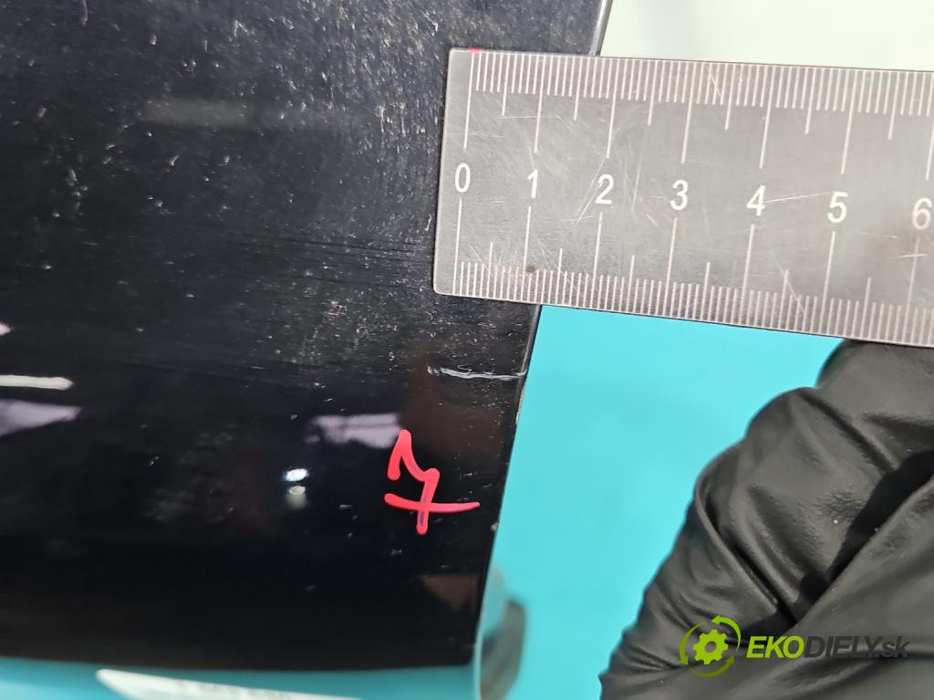 Audi A6 C5 1997-2004 2.4 V6 165 hp automatic 121 kW 2393 cm3 4- zadní kufrové dveře  (Zadní kapoty)