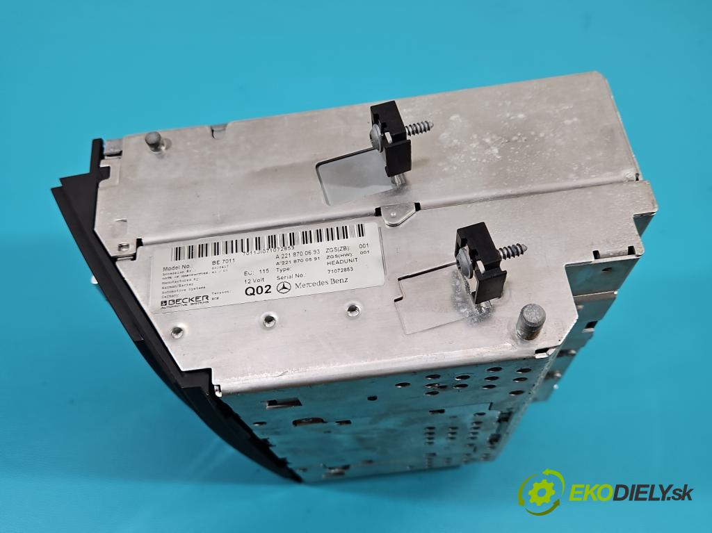 Mercedes S W221 2005-2013 3.0 CDI 235 hp automatic 173 kW 2987 cm3 4- Radio továrna: A2218700693