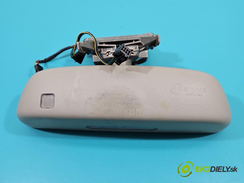 Mercedes S W221 2005-2013 3.0 CDI 235 hp automatic 173 kW 2987 cm3 4- zpětné zrcátko vnitřní  (Světla vnitřní)