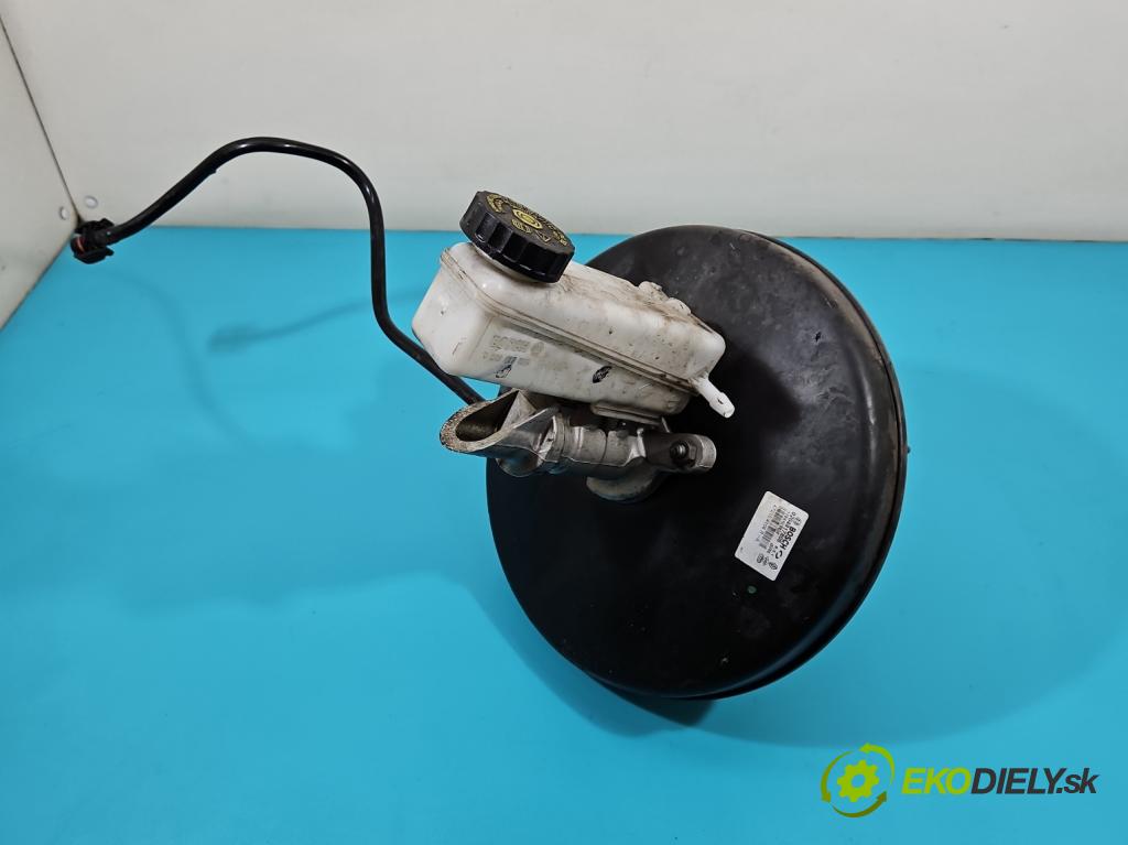 Renault Fluence 1.6 16V 114 HP manual 84 kW 1598 cm3 4- servo brzdové 0204817808