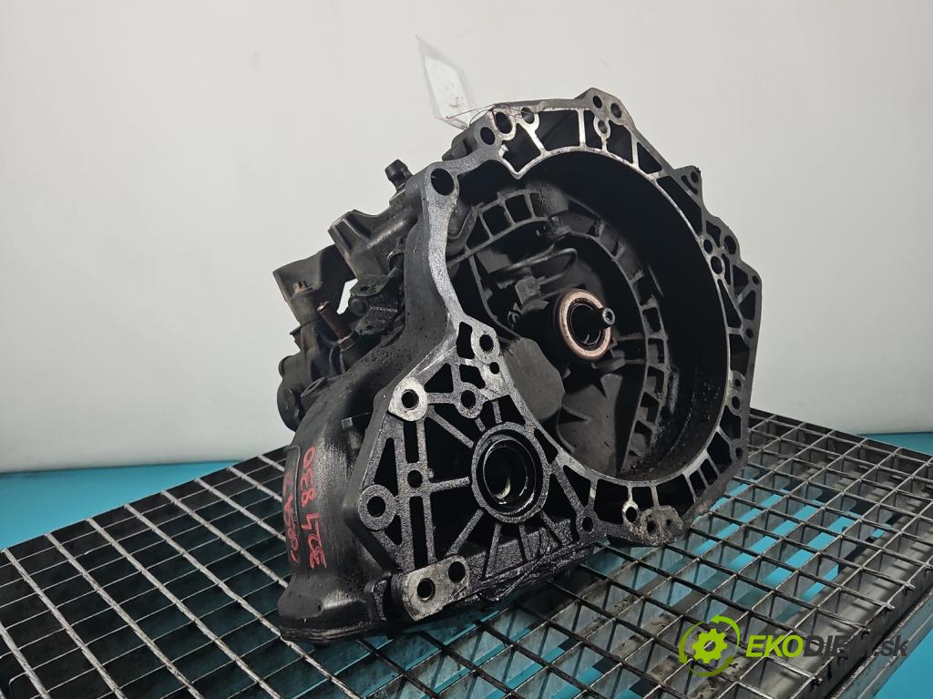 Opel Corsa D 2006-2014 1,3.0 CDTI 75 HP manual 55 kW 1248 cm3 3- prevodovka stupeň,rýchlosť manual W374