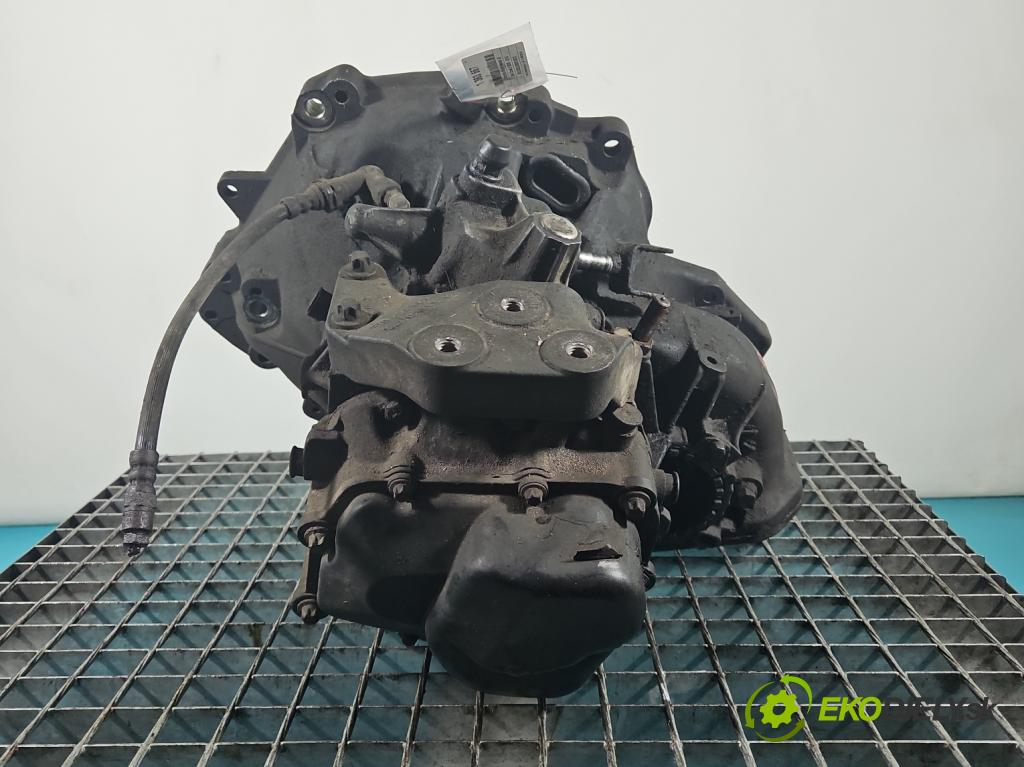 Opel Corsa D 2006-2014 1,3.0 CDTI 75 HP manual 55 kW 1248 cm3 3- prevodovka stupeň,rýchlosť manual W374