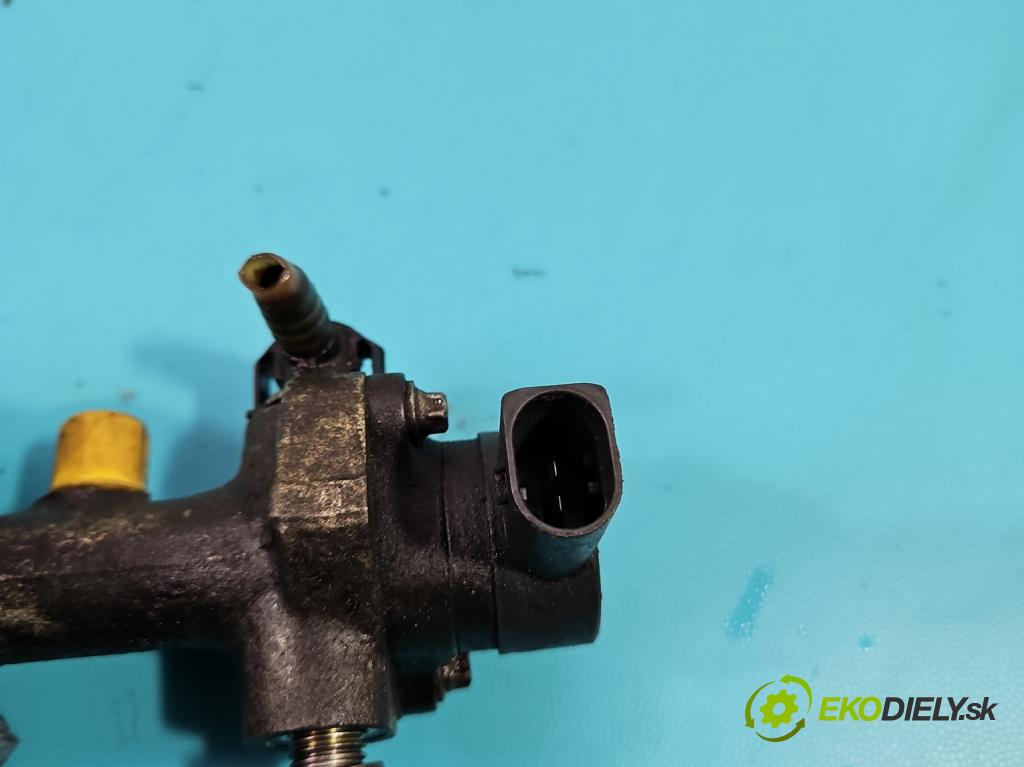 Mercedes A W168 1997-2004 1.7 cdi 90 HP manual 66 kW 1689 cm3 5- lišta vstrekovacia 0445214005 (Vstrekovacie lišty)