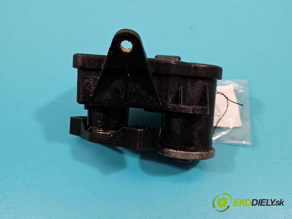 Mercedes E W212 2009-2016 3.0 cdi V6 (642890) 231 hp automatic 170 kW 2987 cm3 4- Ovladač: klapky: kolektora: A6421500594 (Ostatní)