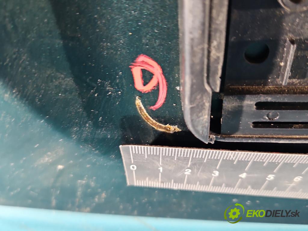 Toyota Avensis I T22 1997-2003 1.6 16V 110 hp manual 81 kW 1587 cm3 4- zadní kufrové dveře  (Zadní kapoty)