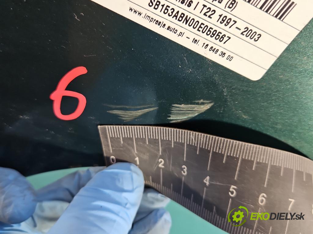 Toyota Avensis I T22 1997-2003 1.6 16V 110 hp manual 81 kW 1587 cm3 4- zadní kufrové dveře  (Zadní kapoty)