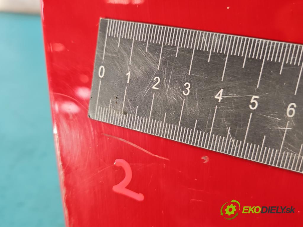 Vw Polo III 6N 1994-2001 1.4 60 hp manual 44 kW 1400 cm3 4- zadní kufrové dveře  (Zadní kapoty)