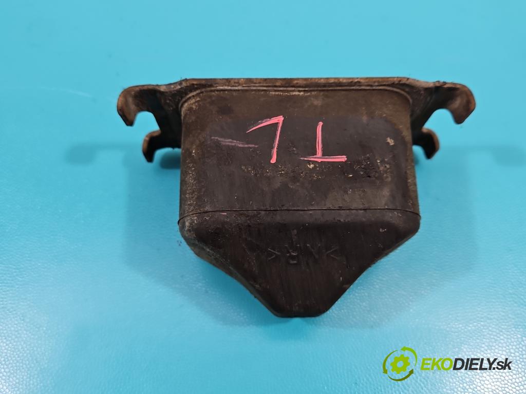 Isuzu D-Max II 2011-2019 2.5 crdi 163 HP automatic 120 kW 2499 cm3 5- vyrovnávacia pamäť: