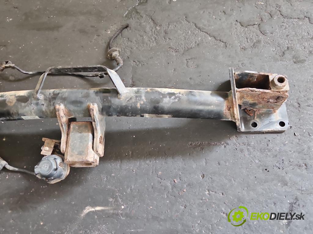 Bmw X5 E70 2006-2013 3.0d 235 hp automatic 173 kW 2993 cm3 5- oko tažné (Tažná zařízení)