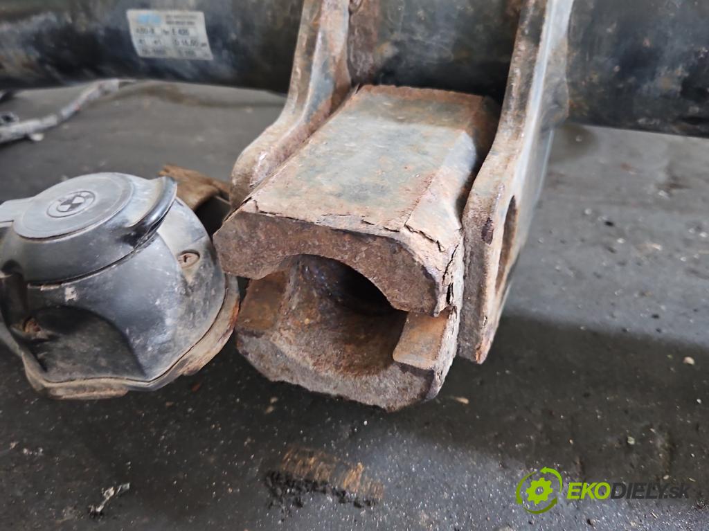 Bmw X5 E70 2006-2013 3.0d 235 hp automatic 173 kW 2993 cm3 5- oko tažné (Tažná zařízení)