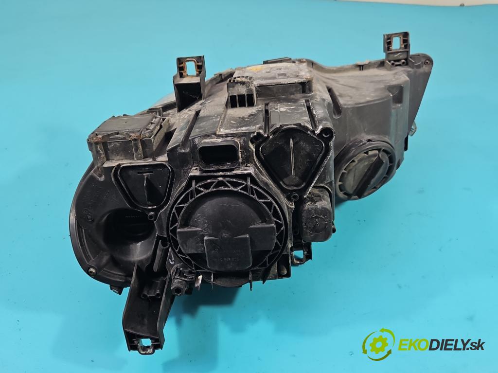 Bmw X5 E70 2006-2013 3.0d 235 HP automatic 173 kW 2993 cm3 5- Reflektor: pravý 7158930 (Pravé)