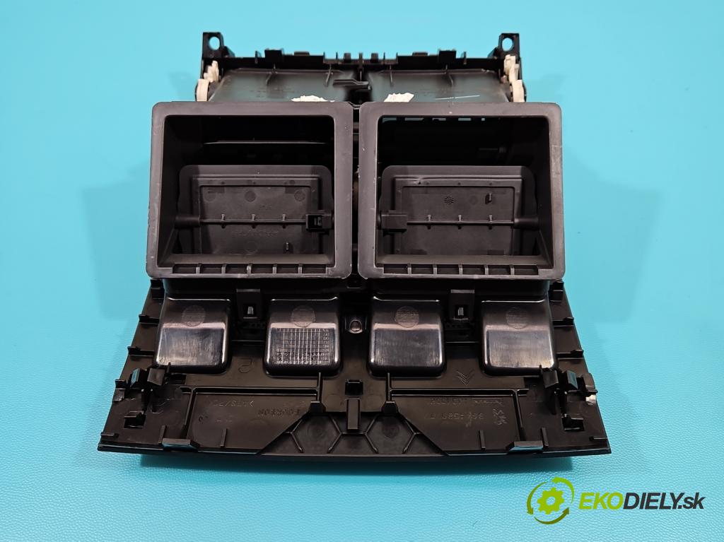 Peugeot 407 1.6 hdi 109 HP manual 80 kW 1560 cm3 4- Mřížka: kúrenia stredová 9644589777 (Mriežky kúrenia (fukáre))