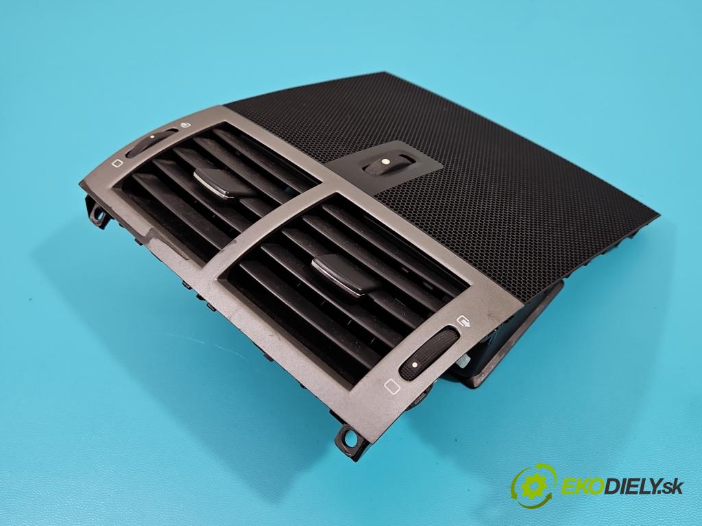 Peugeot 407 1.6 hdi 109 HP manual 80 kW 1560 cm3 4- Mřížka: kúrenia stredová 9644589777 (Mriežky kúrenia (fukáre))