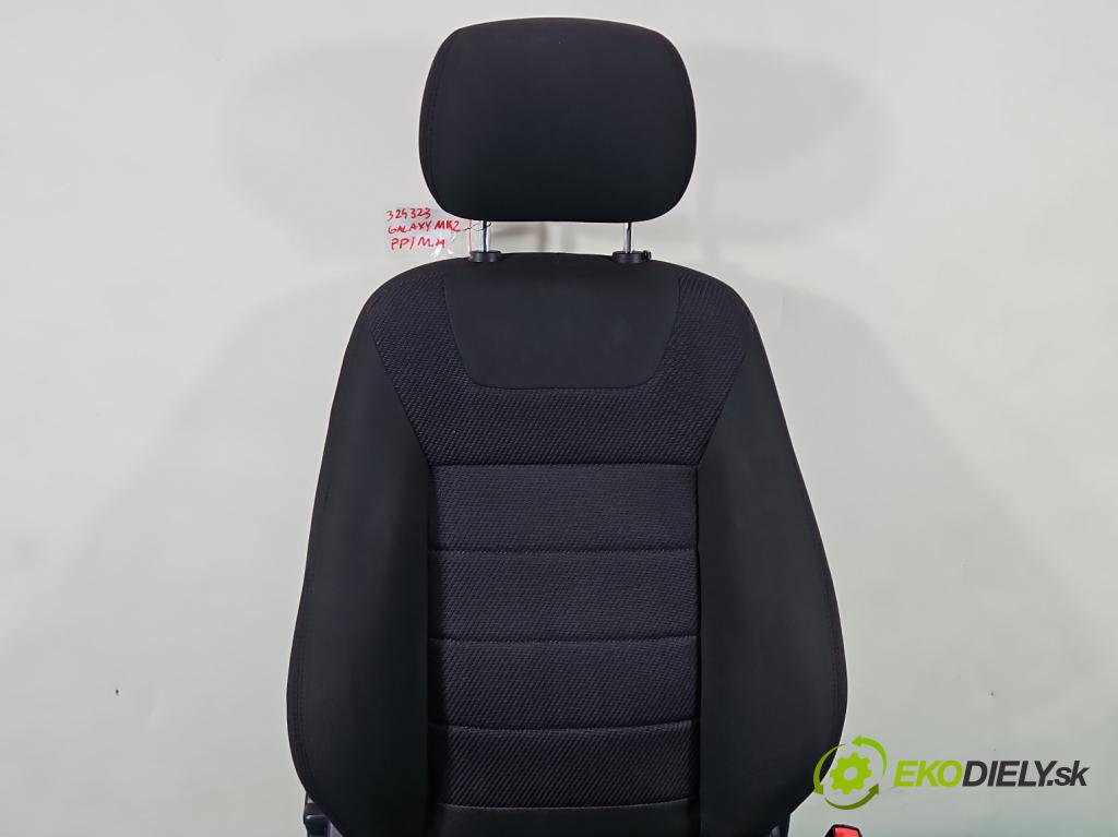 Ford Galaxy Mk2 2006-2015 2.0 16V 145 HP manual 107 kW 1999 cm3 5- Sedačka pravý  (Sedačky, sedadlá)