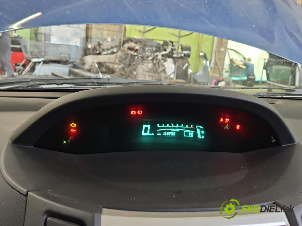 Toyota Yaris II 2005-2011 1.3 vvti 87 HP automatic 64 kW 1298 cm3 5- prístrojovka/ budíky 83800-0D500-D (Prístrojové dosky, displeje)
