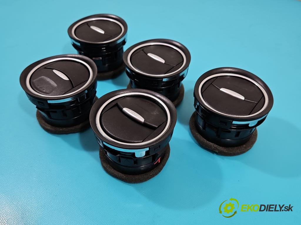 Ford Galaxy Mk2 2006-2015 2.0 16V 145 HP manual 107 kW 1999 cm3 5- Mřížka: kúrenia stredová (Mriežky kúrenia (fukáre))