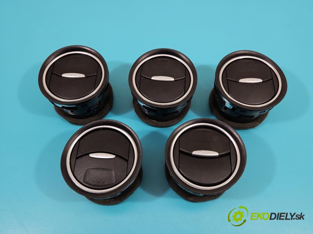 Ford Galaxy Mk2 2006-2015 2.0 16V 145 HP manual 107 kW 1999 cm3 5- Mřížka: kúrenia stredová  (Mriežky kúrenia (fukáre))