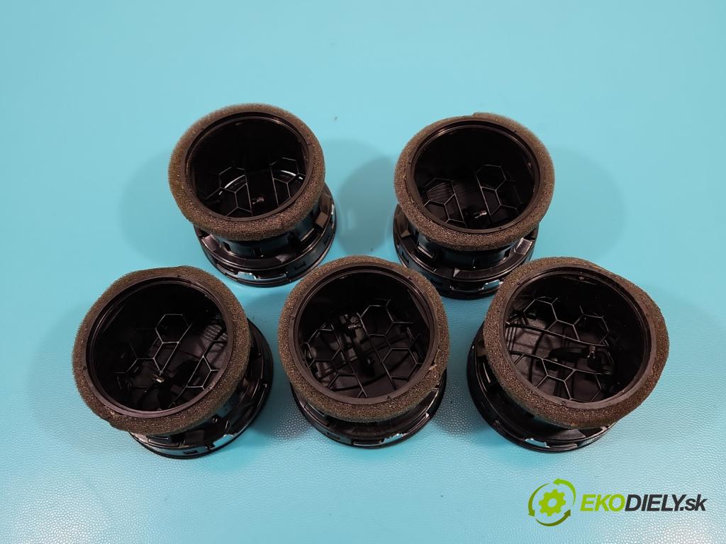 Ford Galaxy Mk2 2006-2015 2.0 16V 145 HP manual 107 kW 1999 cm3 5- Mřížka: kúrenia stredová (Mriežky kúrenia (fukáre))