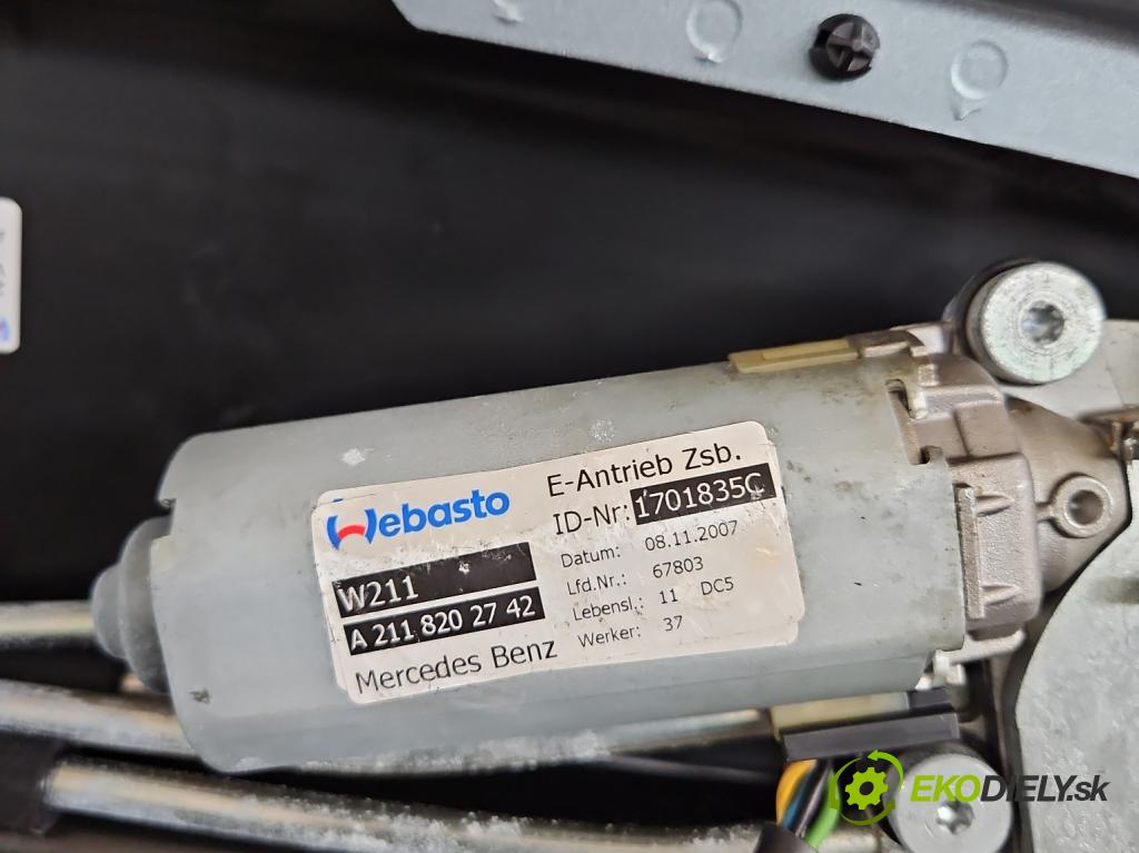 Mercedes S W221 2005-2013 3.0 CDI 235 hp automatic 173 kW 2987 cm3 4- Strecha: