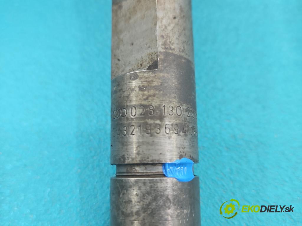 Vw Golf IV 1997-2003 1.9 tdi 90 HP manual 66 kW 1896 cm3 3- vstrek 028130202Q (Vstrekovač paliva)