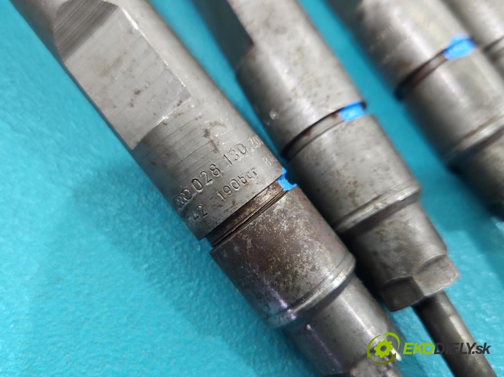 Audi A4 B5 1994-2001 1.9 tdi 110 HP manual 81 kW 1896 cm3 4- vstrek 028130201S (Vstrekovač paliva)