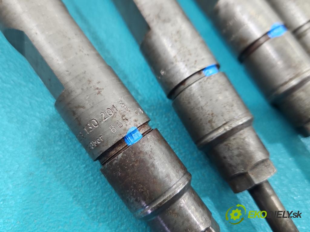 Audi A4 B5 1994-2001 1.9 tdi 110 HP manual 81 kW 1896 cm3 4- vstrek 028130201S (Vstrekovač paliva)