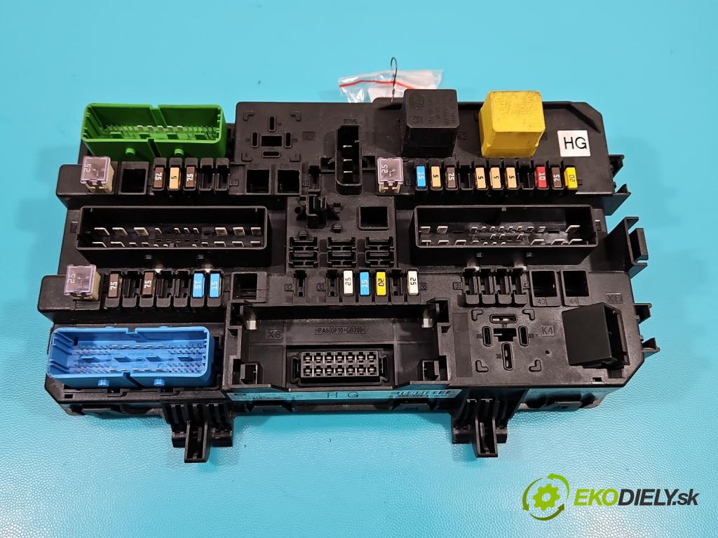 Opel Zafira B 2005-2014 1.9 cdti (Z19DT) 120 hp manual 88 kW 1910 cm3 5- skříňka pojistková 13206759 (Pojistkové skříňky)