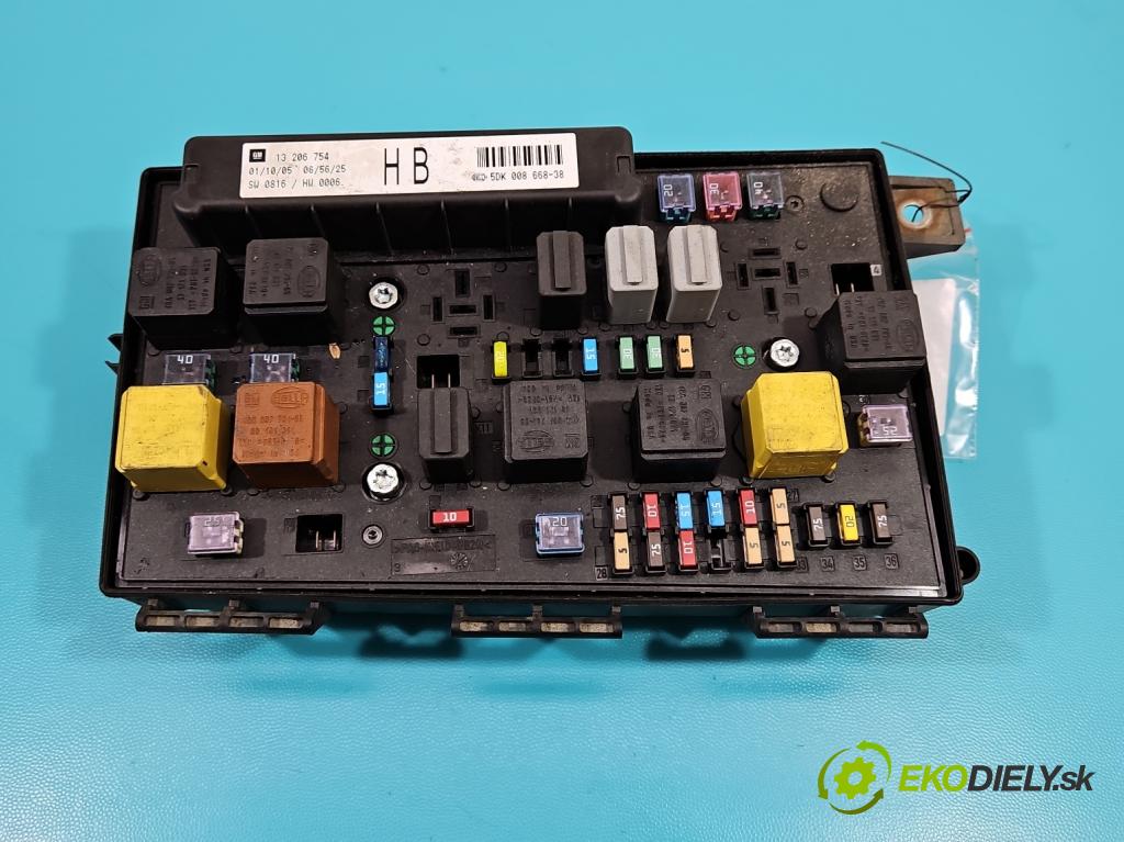 Opel Zafira B 2005-2014 1.9 cdti (Z19DT) 120 hp manual 88 kW 1910 cm3 5- skříňka pojistková 13206754 (Pojistkové skříňky)